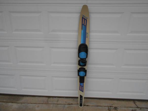 Connelly Elite Slalam Water Ski $30