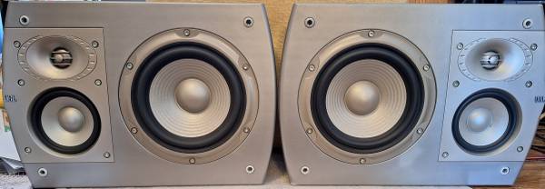 Photo JBL Studio Series S-36IIPM 3-way bookshelf speakers $140
