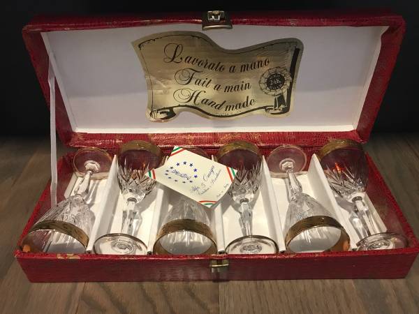 Photo Set of 6 Vintage Alfa and Omega Murano Crystal Liqueur Glasses with 24k Gold $60