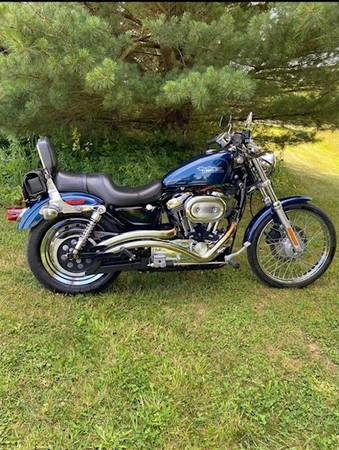 Photo 2001 Harley Davidson Sportster $4,500