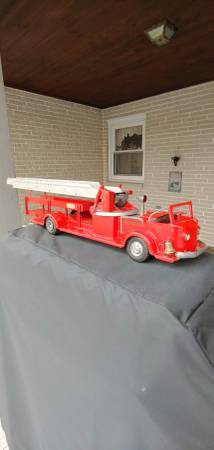 Photo Doepke Rossmoyne Aerial Extension Fire Truck $200