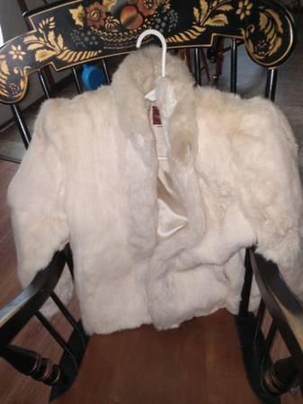 Photo Mink coat $150