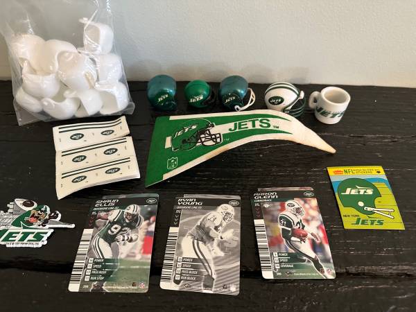 New York Jets fans attention New York Jets memorabilia lot $5
