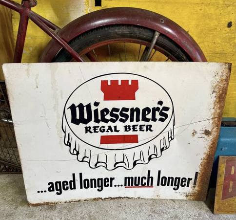 Photo Vintage 1950-52 Wiessners Regal Beer Sign Metal Baltimore MD $150