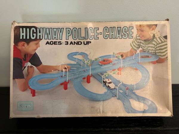 Photo Vintage Sears Battery Operated Slot Car Toy Racing Set Highway Police $70