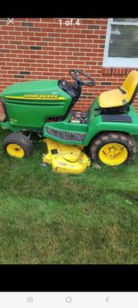 Photo john deere 345 lawn mower tractor $2,600