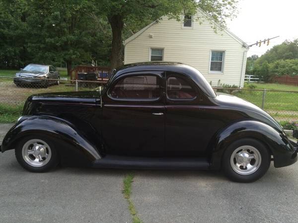 1937 Ford Coupe HOT ROD For Sale - ZeMotor