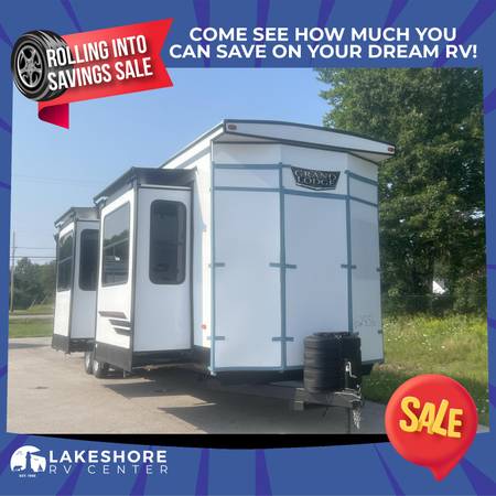 Photo 2022 Forest River Wildwood Grand Lodge 42FK Park Trailer RV JUST IN $72,988