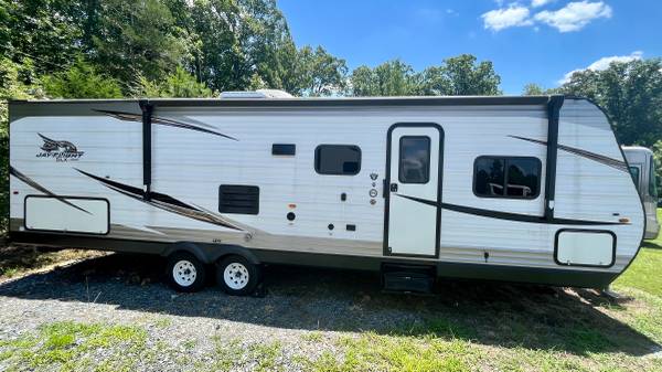 Photo Travel Trailer  Cer  RV  5th Wheel $19,000