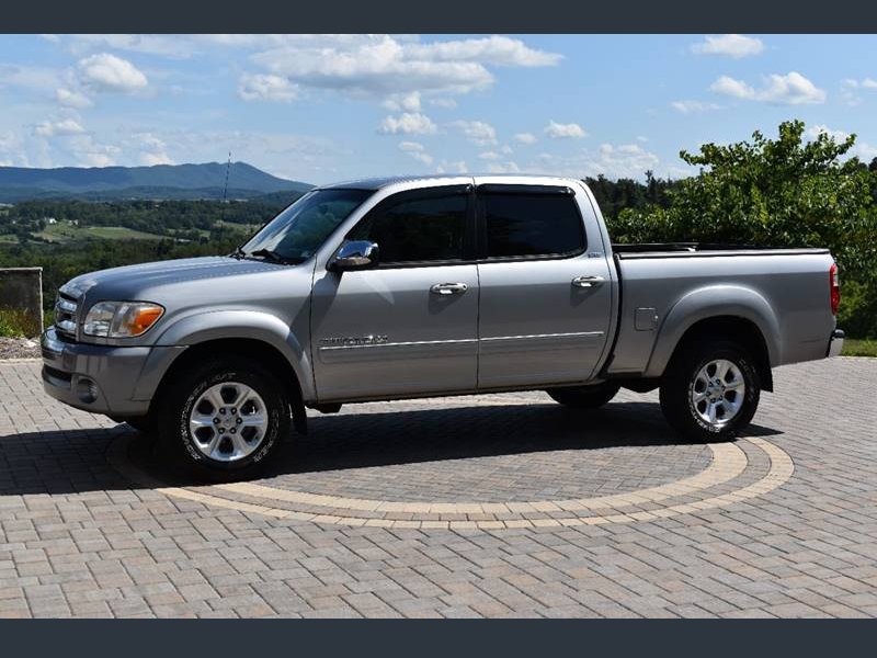 Used 2006 Toyota Tundra 4x4 Double Cab SR5 for sale | Cars & Trucks For
