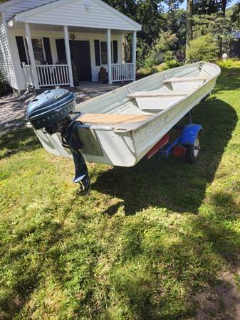 Photo 1971 starcraft 14 foot boat Texas Royal trailer and 3 Chris Craft Challenger out $1,100
