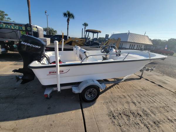 Photo 2006 Boston Whaler 150 Sport Very Low Hours Fresh Water Boat $15,900