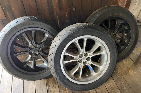 Photo 2018 - 2022 Goldwing Rear Wheel and Tire $300
