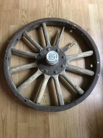 Antique Vintage 24 Dodge Brothers 12 Wood Spoke Wheel w Center Cap $50