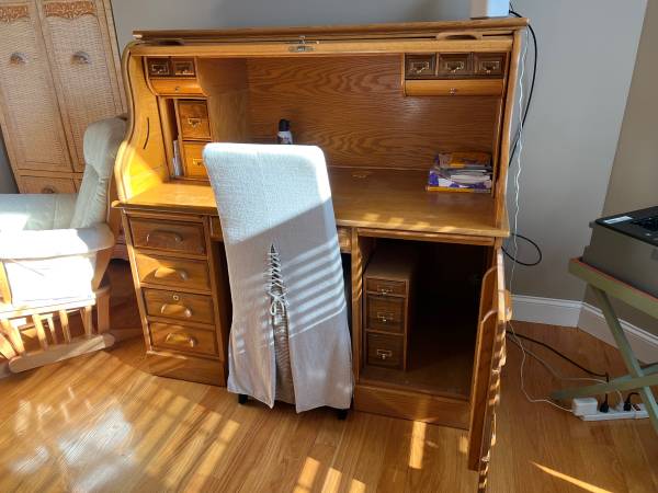 Photo Classic all wooden roll down desk $150