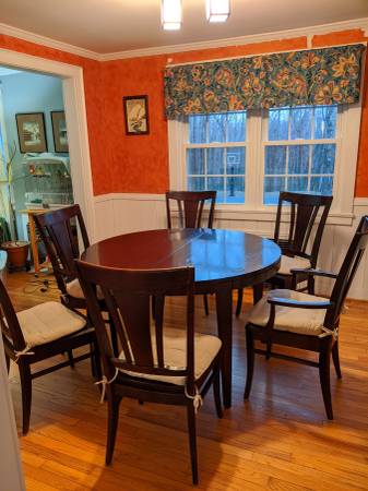 Photo Dining Set Nichols  Stone - Table  6 Chairs $800