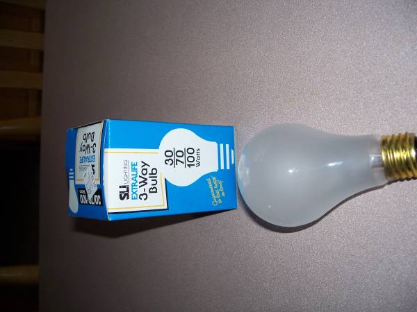 Photo Incandescent Light Bulbs Many to Choose From New and Used $1