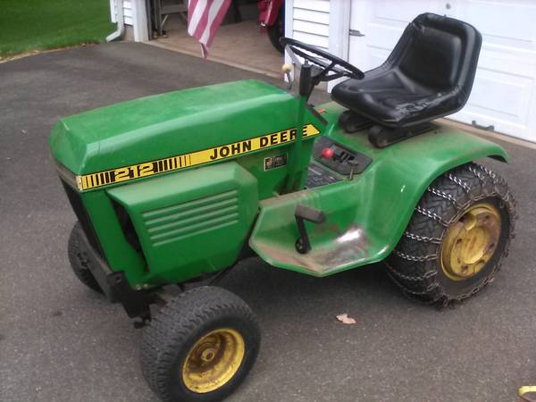 Photo John Deere Garden Tractor and Attachments $875