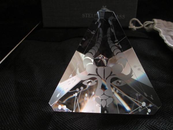 Signed Steuben Crystal Zodiac Pyramid Capricorn $180