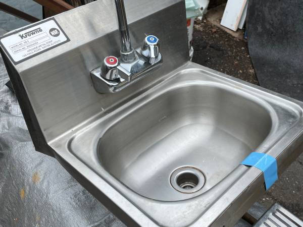 Photo Stainless Small Sink Commercial Kitchen $100