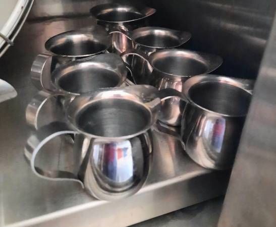 Stainless gravy boats and sugar,creamers