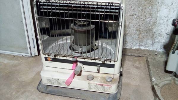 Photo kerosene heater $40