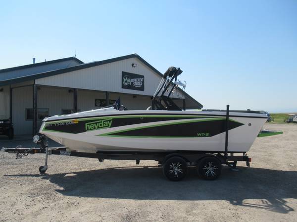 2018 Heyday WT-2 Wakeboard Boat with Trailer  Great Condition  $49,995