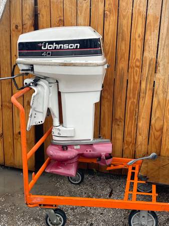 Photo 40 h.p. outboard jet $1,300