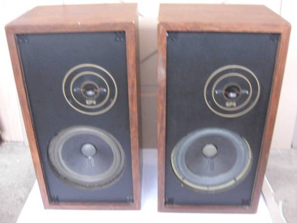 Photo Epicure 100V vintage speakers $350