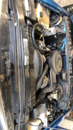 Photo 1994 chevy s10 pickup trans and motor $450