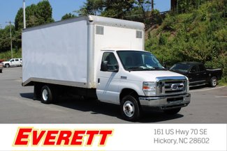 Photo Used 2014 Ford E-450 and Econoline 450 Super Duty for sale