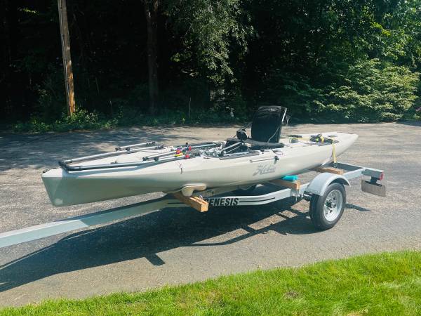 Photo Hobie Mirage Outback Kayak with Trailer $4,999