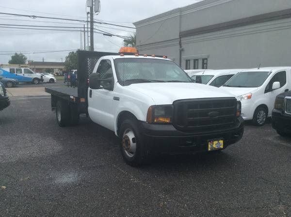 Photo FLATBED 2006 Ford F350 Super Duty  FREE 6 MO WARRANTY  - $9,995 (Metairie)