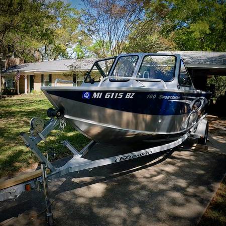 Hewescraft boat for sale. $28,500