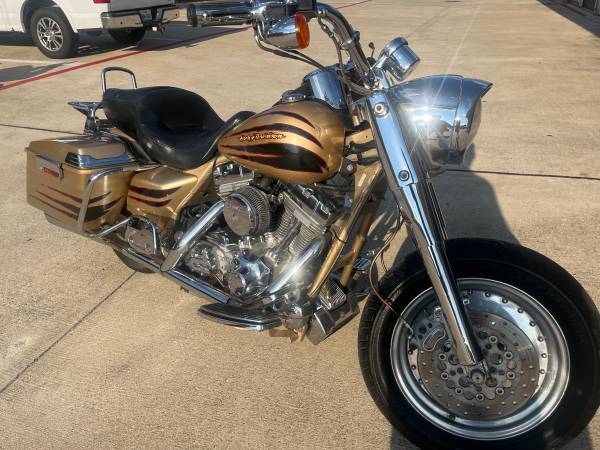 Photo 2003 Harley-Davidson Touring FLHRSEI2 Screamin Eagle Road King $7,000