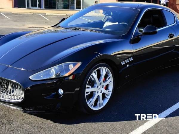 Photo 2012 Maserati GranTurismo - $32,500 (_Maserati_ _GranTurismo_ _Coupe_)