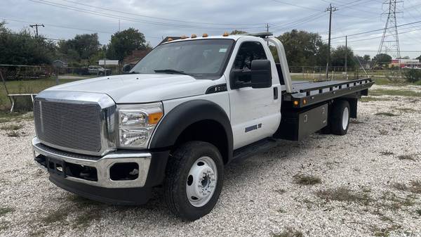 Photo 2013 FORD F550 flat bed tow dually truck, clean title Cash special - $36,995 (Houston)