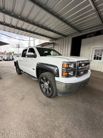 Photo 2015 Chevy Silverado LIFTED (No credit needed) (Buy here pay here) - $4,000 (Houston)