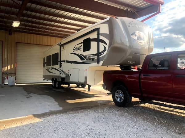 Photo 2016-Forest River 5th wheel RV for sale $43,000