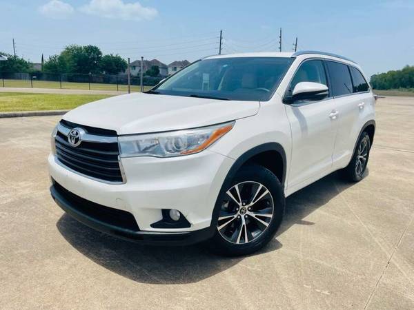 Photo 2016 Toyota Highlander XLE ask for ROMERO 3463310767 DOWN - $3,500 (houston)