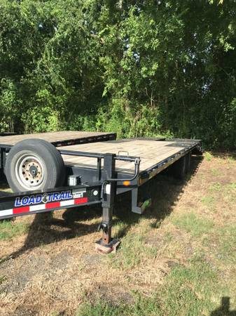 Photo 20 Ft Deckover Trailer for rent  rental $100