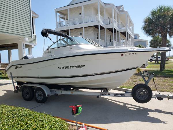 21ft dual console baynearshore boat striper $16,000