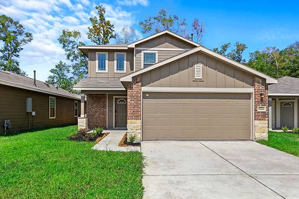 Photo 3-4 Bedroom House in Conroe Bad Credit -Attached Garages -Fenced Yards $1,975