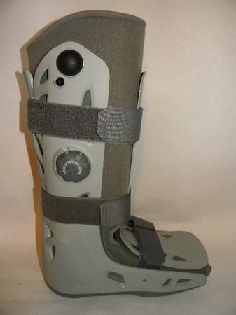 Photo Aircast AirSelect Standard Walker  Walking Foot Boot X-Large Gray $60