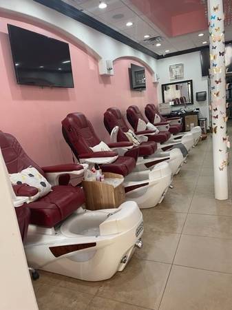 Photo Awesome Deal -Salon Massage Pedicure Chair $400
