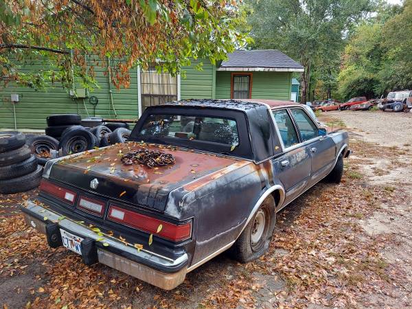 Photo Chrysler New Yorker 5th Fifth Avenue Parts $123