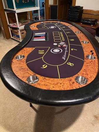 Photo Commercial Grade Texas Holdem Poker Table $500