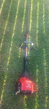 Photo Craftsman 4 cycle trimmer $100