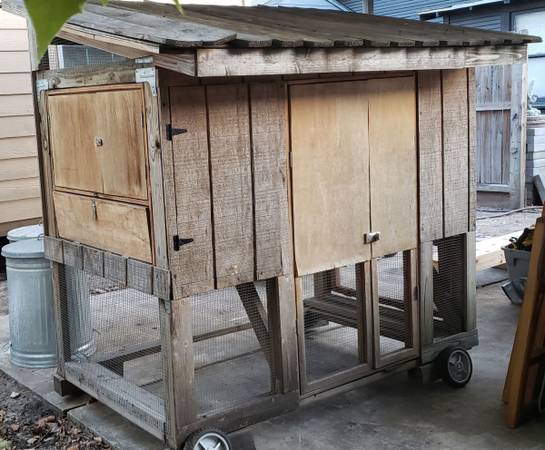 Photo Large Chicken Coop  Bird Cage  Aviary $200