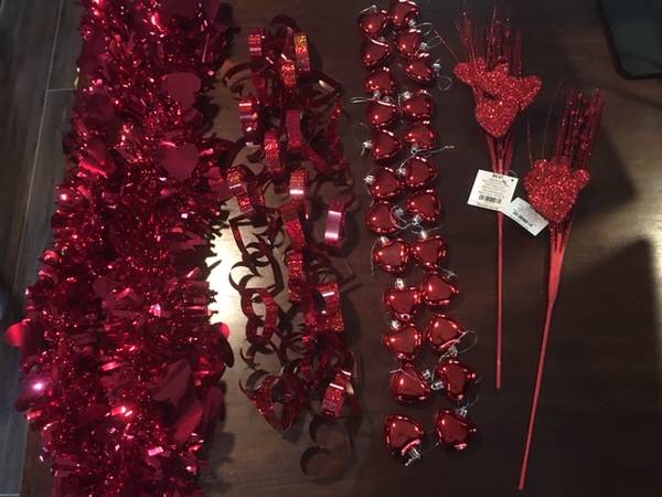 Photo Lot of Valentines Red Hearts Decor -About 30 pieces from Hobby Lobby $35